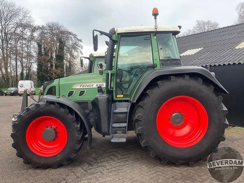 Fendt 820 Vario TMS - Tracteur agricole: photos 3 Fendt 820 Vario TMS - Tracteur agricole: photos 3