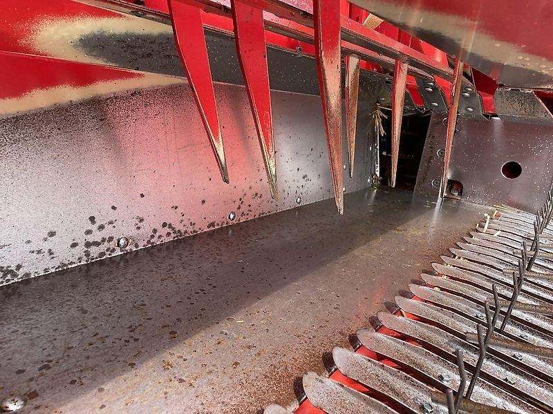 Welger AP 830 - Presse à balles cubiques: photos 4 Welger AP 830 - Presse à balles cubiques: photos 4