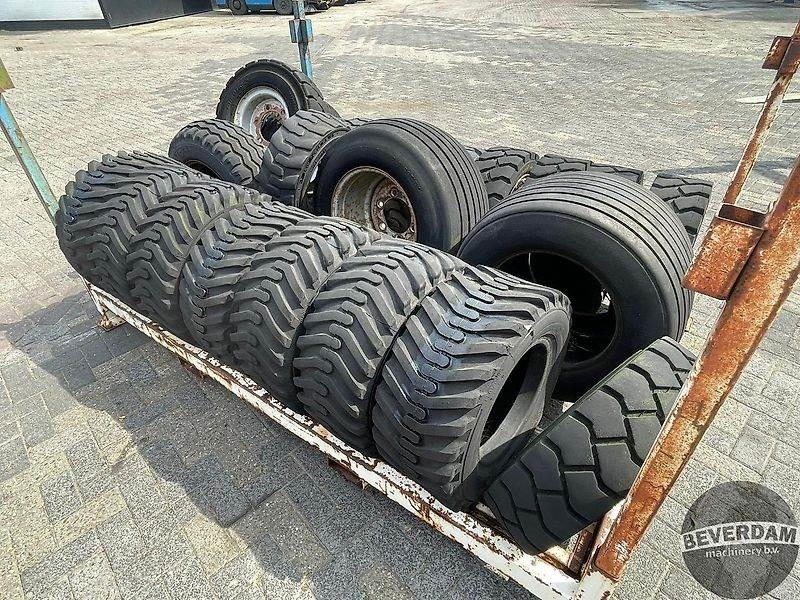 Verschillende banden met velg - Pneu pour Machine agricole: photos 5 Verschillende banden met velg - Pneu pour Machine agricole: photos 5