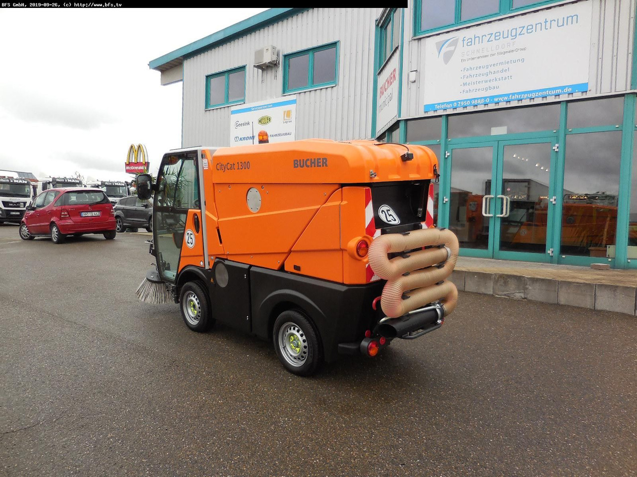 CityCat 1300 CityCat 1300 EuroMot IIIA - 2-Besen - Balayeuse de voirie: photos 3 CityCat 1300 CityCat 1300 EuroMot IIIA - 2-Besen - Balayeuse de voirie: photos 3