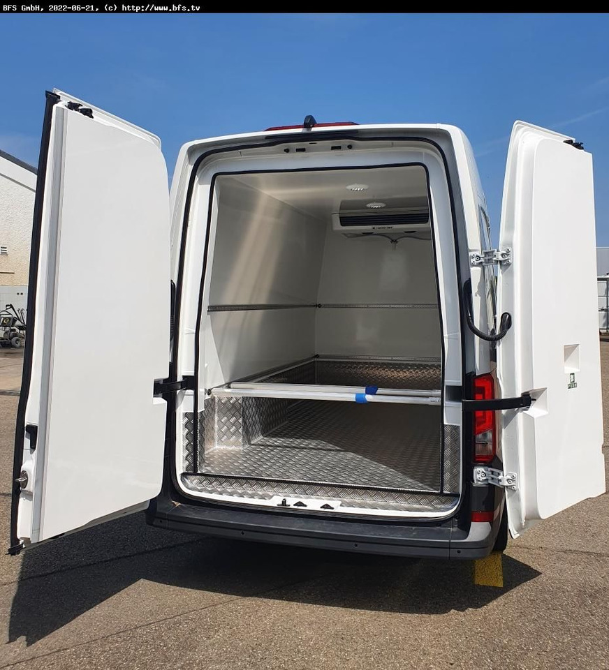 MAN TGE 3.140 4x2 F SB TGE Kühlkasten Automatik, The - Utilitaire frigorifique: photos 2 MAN TGE 3.140 4x2 F SB TGE Kühlkasten Automatik, The - Utilitaire frigorifique: photos 2