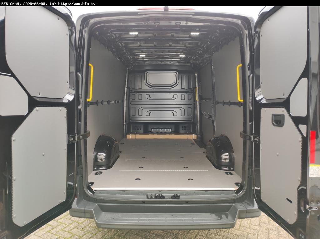 MAN TGE 3.140 4x2 SB Kastenwagen mit DSG  und Dachre - Fourgon utilitaire: photos 3 MAN TGE 3.140 4x2 SB Kastenwagen mit DSG  und Dachre - Fourgon utilitaire: photos 3