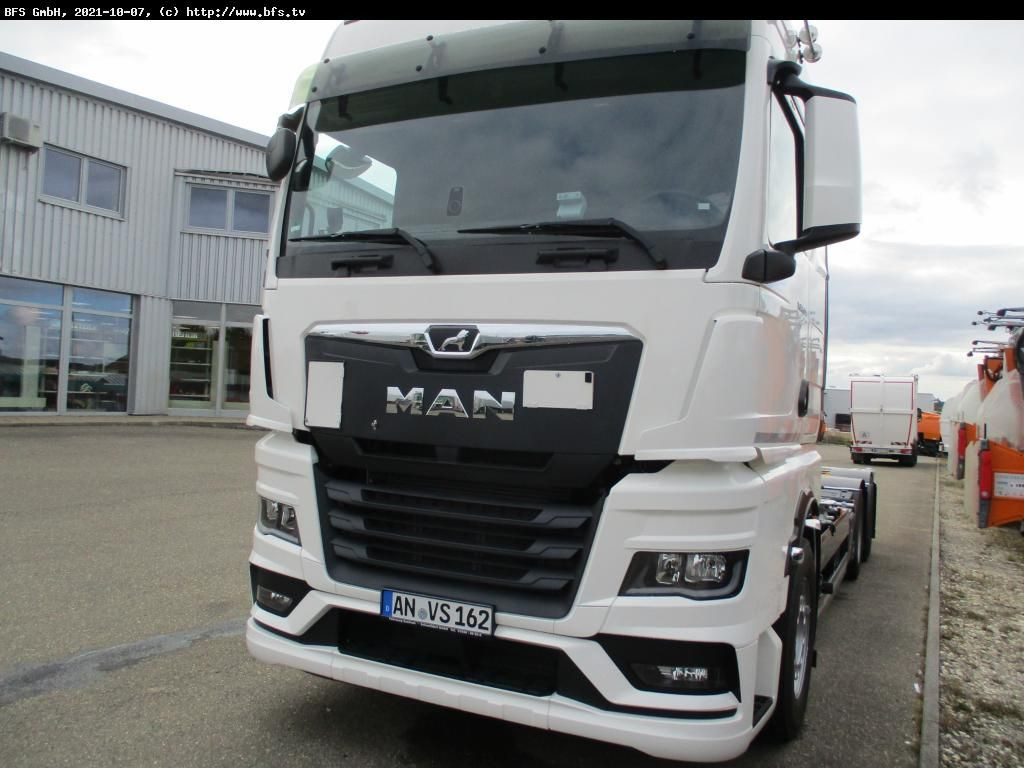 MAN TGX (TG3) 26.510 6x2-4 LL CH Multiwechsler - Camion porte-conteneur/ Caisse mobile: photos 1 MAN TGX (TG3) 26.510 6x2-4 LL CH Multiwechsler - Camion porte-conteneur/ Caisse mobile: photos 1