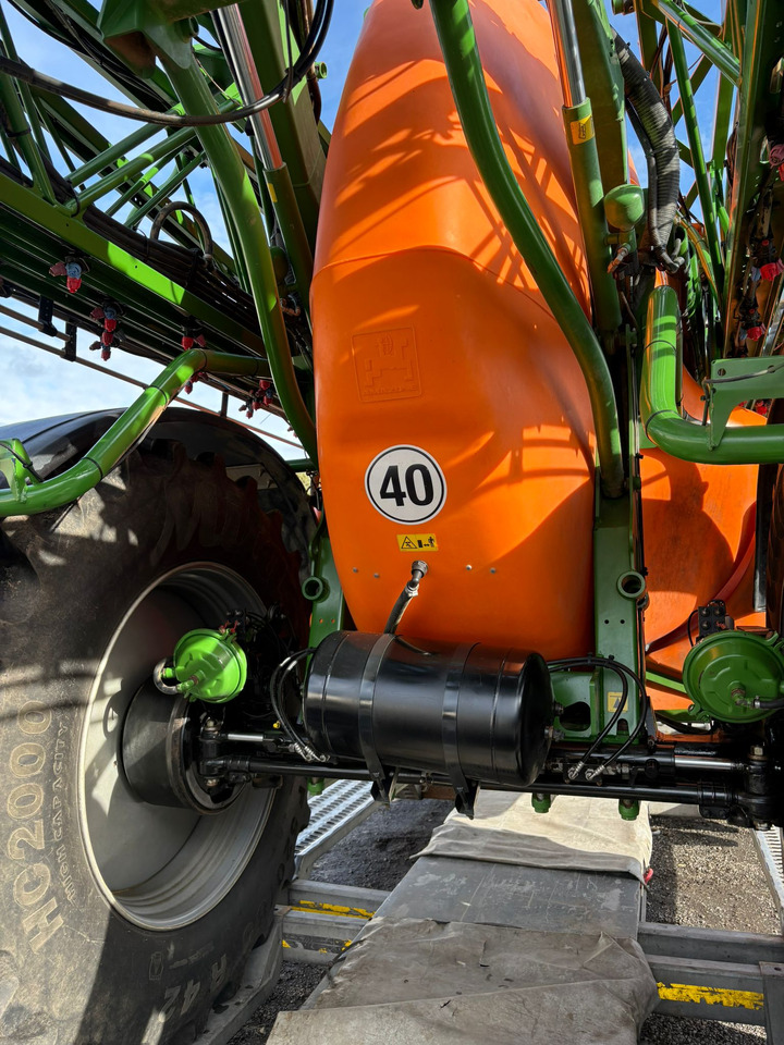 AMAZONE UX 6200 36m GPS - Pulvérisateur traîné: photos 4 AMAZONE UX 6200 36m GPS - Pulvérisateur traîné: photos 4