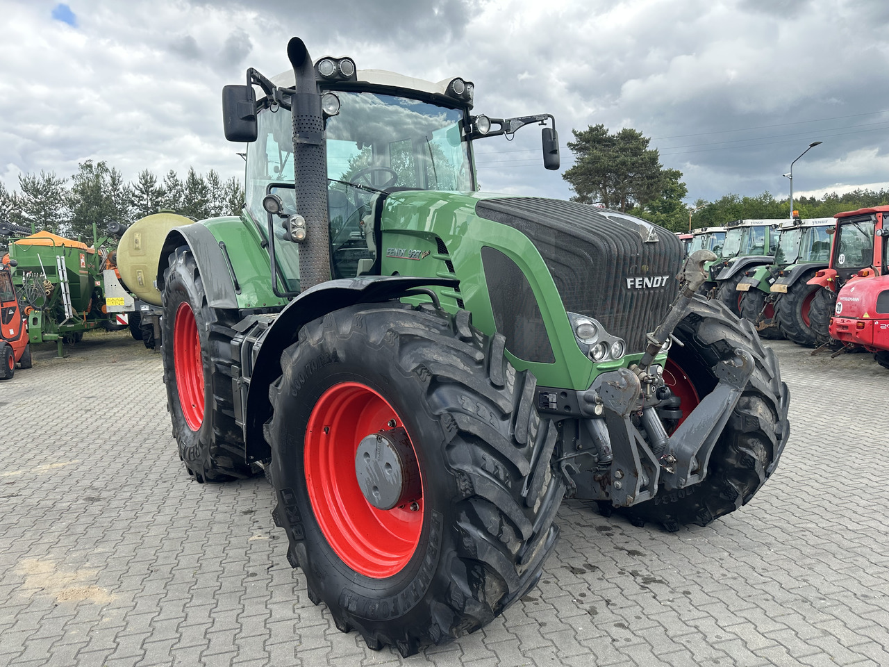 Fendt 927 VARIO PROFI - Tracteur agricole: photos 1 Fendt 927 VARIO PROFI - Tracteur agricole: photos 1