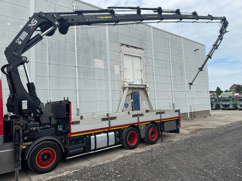 DAF CF 85.460 8X2 HIAB 477E-7 + JIB 75X + REMOTE CONTROL - Camion grue: photos 4 DAF CF 85.460 8X2 HIAB 477E-7 + JIB 75X + REMOTE CONTROL - Camion grue: photos 4