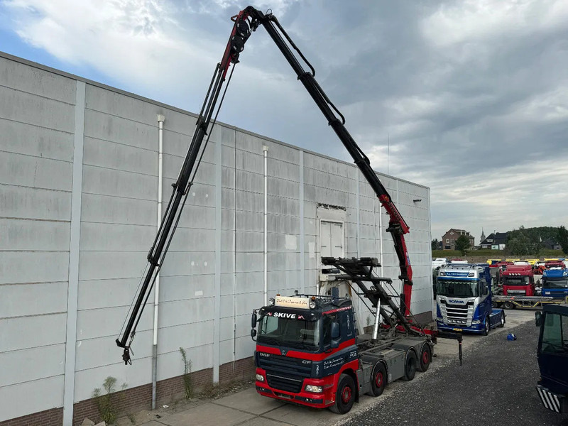 DAF CF 85.460 8X2 + YEAR 2016 HMF CRANE 2620-K4 + FLYJIB + WINCH + REMOTE - Camion grue: photos 3 DAF CF 85.460 8X2 + YEAR 2016 HMF CRANE 2620-K4 + FLYJIB + WINCH + REMOTE - Camion grue: photos 3