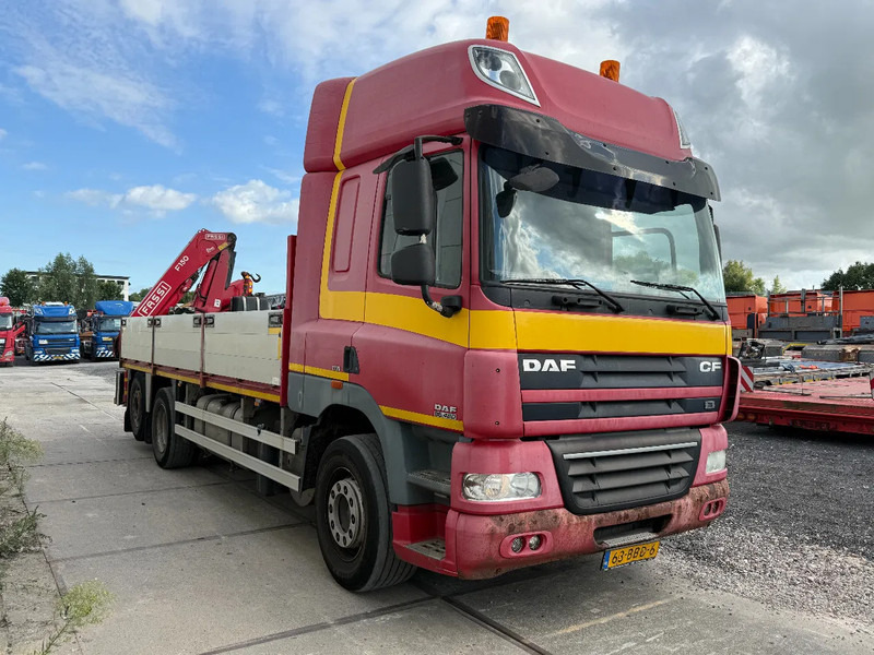DAF CF 85.460 EEV 6X2 + FASSI F150 MET REMOTE CONTROL - Camion plateau, Camion grue: photos 3 DAF CF 85.460 EEV 6X2 + FASSI F150 MET REMOTE CONTROL - Camion plateau, Camion grue: photos 3