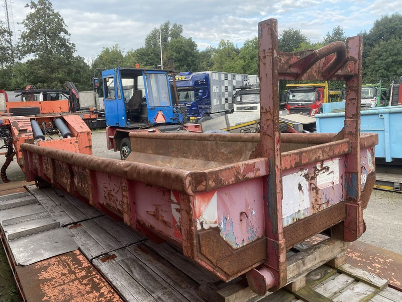 Diversen CONTAINER - LBH: 505X200X60 CM - HAAK - Conteneur maritime: photos 2 Diversen CONTAINER - LBH: 505X200X60 CM - HAAK - Conteneur maritime: photos 2