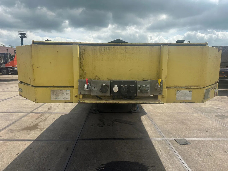 ES-GE 3 SOU-1N, LAST AXLE STEERING, 4 M EXTENDABLE , HYDRAULICS RAMPS - Semi-remorque surbaissé: photos 3 ES-GE 3 SOU-1N, LAST AXLE STEERING, 4 M EXTENDABLE , HYDRAULICS RAMPS - Semi-remorque surbaissé: photos 3