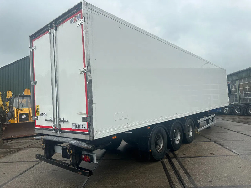 Gray and Adams + THERMO KING SLX 200 D&E - Semi-remorque frigorifique: photos 5 Gray and Adams + THERMO KING SLX 200 D&E - Semi-remorque frigorifique: photos 5