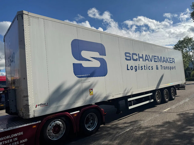 Hertoghs O3 3X SAF AXLE DISK BRAKES TÜV TILL 01-2026 - Semi-remorque fourgon: photos 1 Hertoghs O3 3X SAF AXLE DISK BRAKES TÜV TILL 01-2026 - Semi-remorque fourgon: photos 1