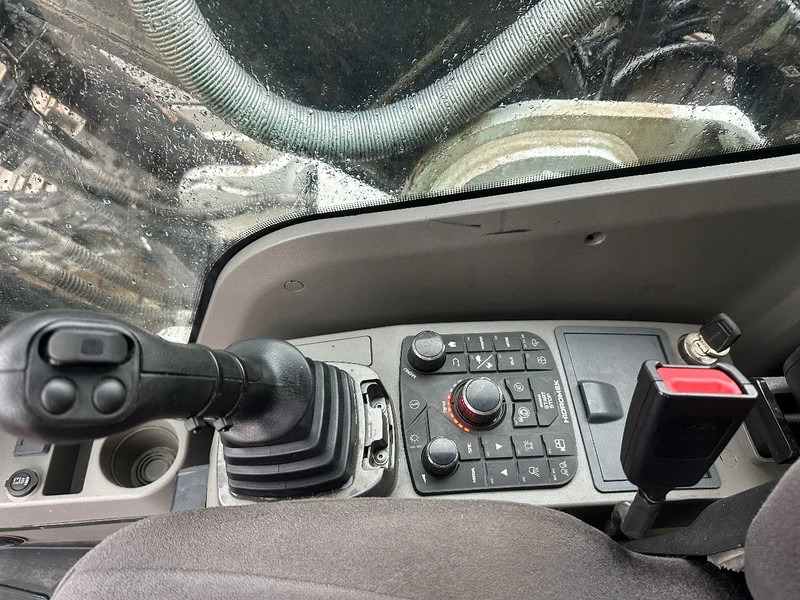 Hidromek HMK 230LC-4 CE, 700 MM PADS, CV, PIPED AUX PIPING,QH, AUTO LUBE, AC REVERSE CAMERA en leasing occasion Hidromek HMK 230LC-4 CE, 700 MM PADS, CV, PIPED AUX PIPING,QH, AUTO LUBE, AC REVERSE CAMERA: photos 10