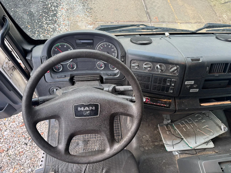 MAN TGM 18.340 4X2 EURO 5 CHASSIS en leasing occasion MAN TGM 18.340 4X2 EURO 5 CHASSIS: photos 10 MAN TGM 18.340 4X2 EURO 5 CHASSIS en leasing occasion MAN TGM 18.340 4X2 EURO 5 CHASSIS: photos 10