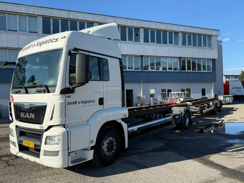 MAN TGS 18.420 EURO 6 + KRONE 2 AXLE + 2x DHOLLANDIA LIFT - Camion porte-conteneur/ Caisse mobile: photos 1 MAN TGS 18.420 EURO 6 + KRONE 2 AXLE + 2x DHOLLANDIA LIFT - Camion porte-conteneur/ Caisse mobile: photos 1