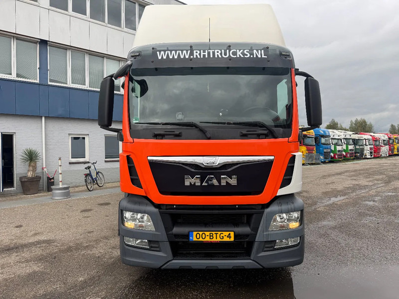 MAN TGS 26.440 6X2 EURO 6 THERMO KING + LOAD LIFT - Camion frigorifique: photos 2 MAN TGS 26.440 6X2 EURO 6 THERMO KING + LOAD LIFT - Camion frigorifique: photos 2