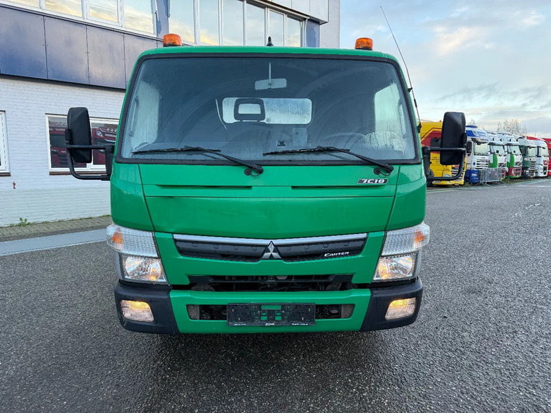 Camion ampliroll Mitsubishi Canter 7C18 - EURO 6 + HIAB 5 TON HOOKLIFT: photos 9 Camion ampliroll Mitsubishi Canter 7C18 - EURO 6 + HIAB 5 TON HOOKLIFT: photos 9