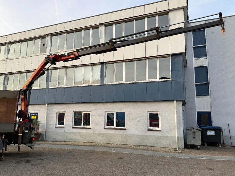 Scania G370 4X4 EURO 6 + 3-SIDE TIPPER + PALFINGER PK9002 + REMOTE - Camion grue: photos 4 Scania G370 4X4 EURO 6 + 3-SIDE TIPPER + PALFINGER PK9002 + REMOTE - Camion grue: photos 4