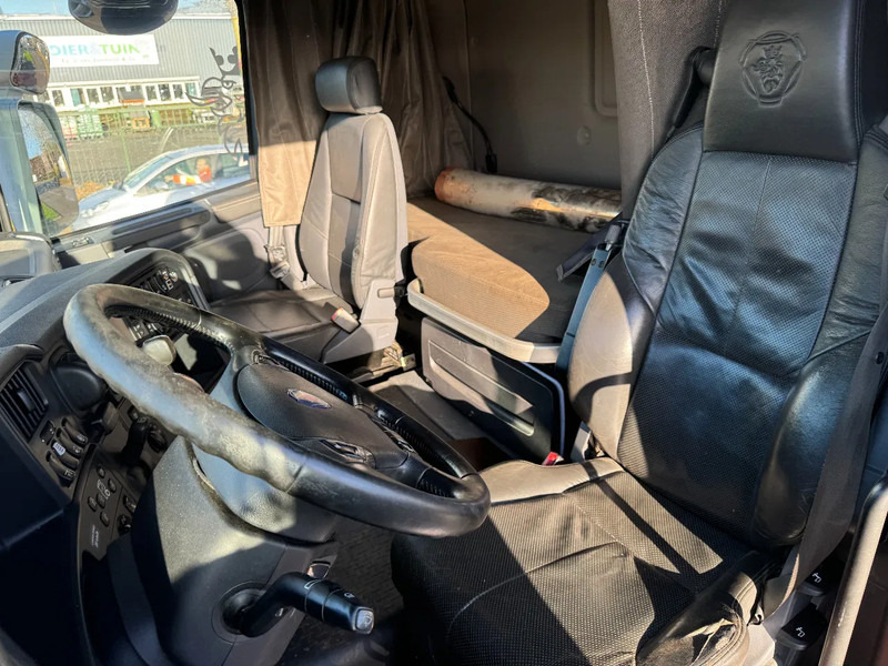 Châssis cabine Scania R730 V8 8X4 EURO 6 BIG AXLES: photos 9 Châssis cabine Scania R730 V8 8X4 EURO 6 BIG AXLES: photos 9