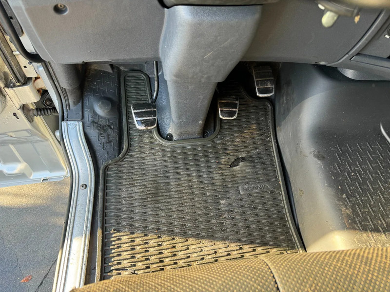 Châssis cabine Scania R730 V8 8X4 EURO 6 BIG AXLES: photos 11 Châssis cabine Scania R730 V8 8X4 EURO 6 BIG AXLES: photos 11