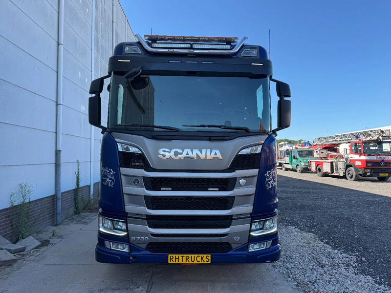 Scania R730 V8 8X4 EURO 6 HUB REDUCTION RETARDER - Châssis cabine: photos 2 Scania R730 V8 8X4 EURO 6 HUB REDUCTION RETARDER - Châssis cabine: photos 2