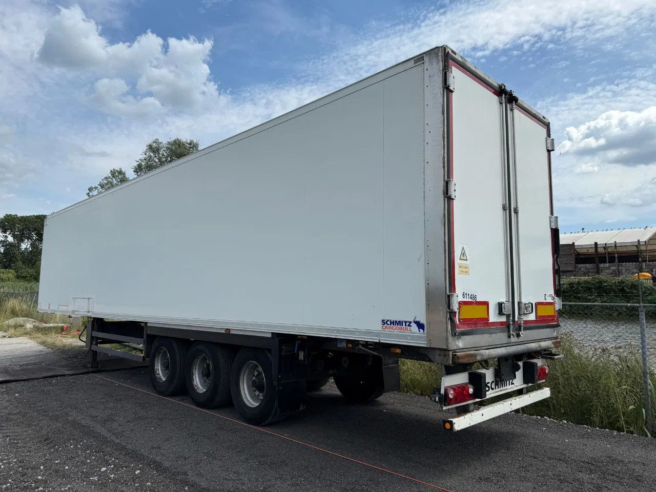 Schmitz Cargobull THERMO KING SLXE200 BPW AXLE Schmitz Cargobull THERMO KING SLXE200 BPW AXLE - Semi-remorque frigorifique: photos 2 Schmitz Cargobull THERMO KING SLXE200 BPW AXLE Schmitz Cargobull THERMO KING SLXE200 BPW AXLE - Semi-remorque frigorifique: photos 2