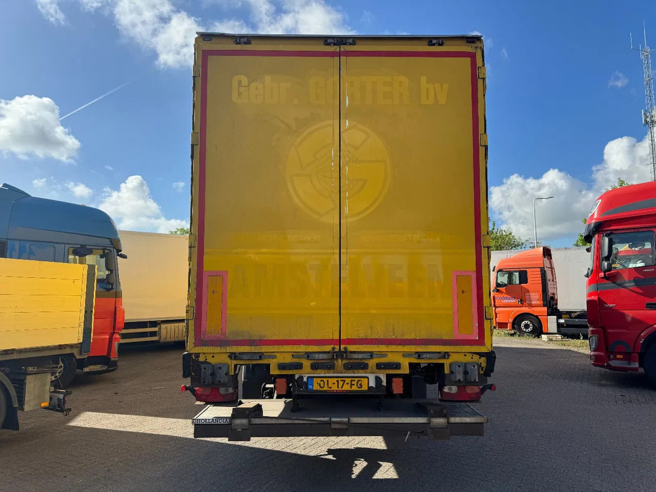 System Trailer TFSH 18 TRPLY - 2 AXLE SAF + STEE - Semi-remorque fourgon: photos 3 System Trailer TFSH 18 TRPLY - 2 AXLE SAF + STEE - Semi-remorque fourgon: photos 3