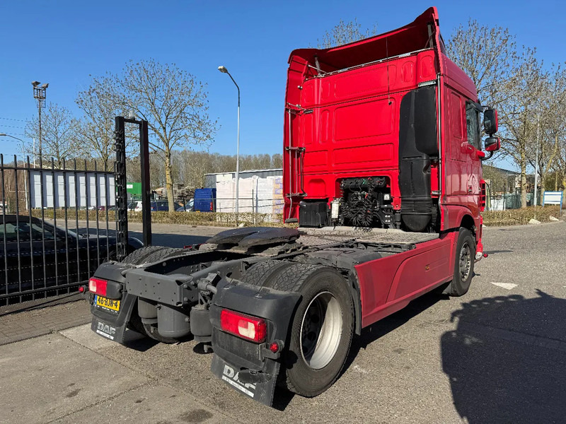 DAF XF 440 4X2 EURO 6 SKIRTS 2017 - Tracteur routier: photos 5 DAF XF 440 4X2 EURO 6 SKIRTS 2017 - Tracteur routier: photos 5