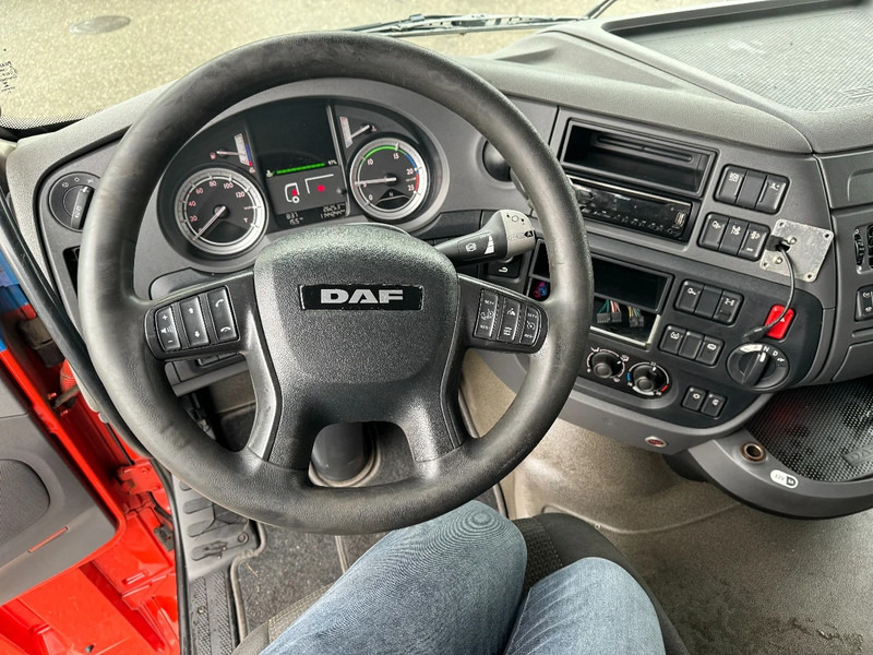 Tracteur routier DAF XF 440 4X2 LOW DECK EURO 6: photos 13 Tracteur routier DAF XF 440 4X2 LOW DECK EURO 6: photos 13