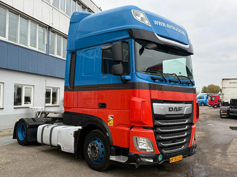 DAF XF 450 4X2 EURO 6 - MEGA - Tracteur routier: photos 3 DAF XF 450 4X2 EURO 6 - MEGA - Tracteur routier: photos 3