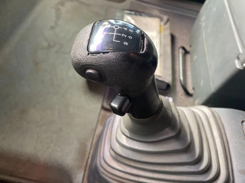 MAN TGA 33.530 6X4 MANUEL GEARBOX 70 TON - Tracteur routier: photos 5 MAN TGA 33.530 6X4 MANUEL GEARBOX 70 TON - Tracteur routier: photos 5