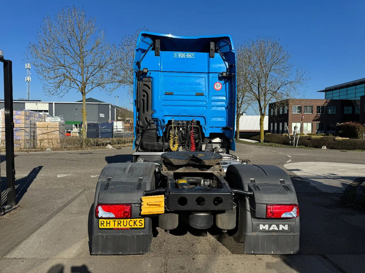 MAN TGX 18.460 4X2 - EURO 6 + TÜV 02-2026 - Tracteur routier: photos 5 MAN TGX 18.460 4X2 - EURO 6 + TÜV 02-2026 - Tracteur routier: photos 5