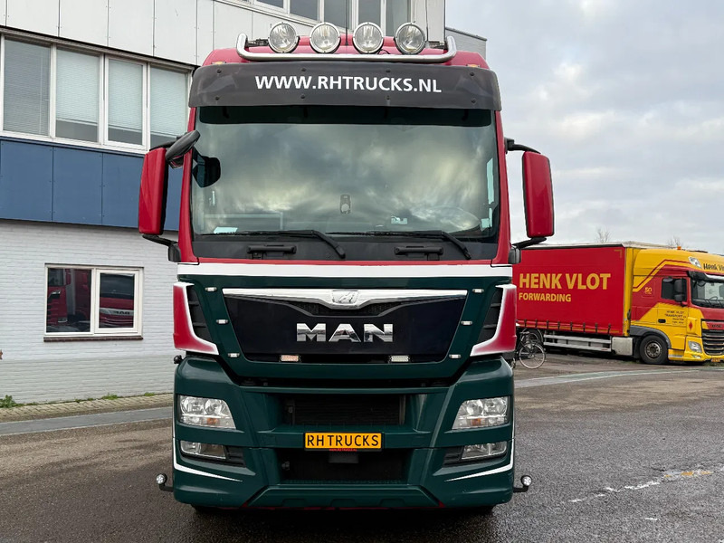 MAN TGX 28.560 6X2 EURO 6 - GCW: 90 TON - ONLY 406.587 KM - Tracteur routier: photos 2 MAN TGX 28.560 6X2 EURO 6 - GCW: 90 TON - ONLY 406.587 KM - Tracteur routier: photos 2