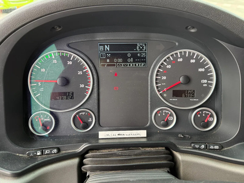 MAN TGX 41.540 8X4 + RETARDER + PTO HYDRAULICS en leasing occasion MAN TGX 41.540 8X4 + RETARDER + PTO HYDRAULICS: photos 17