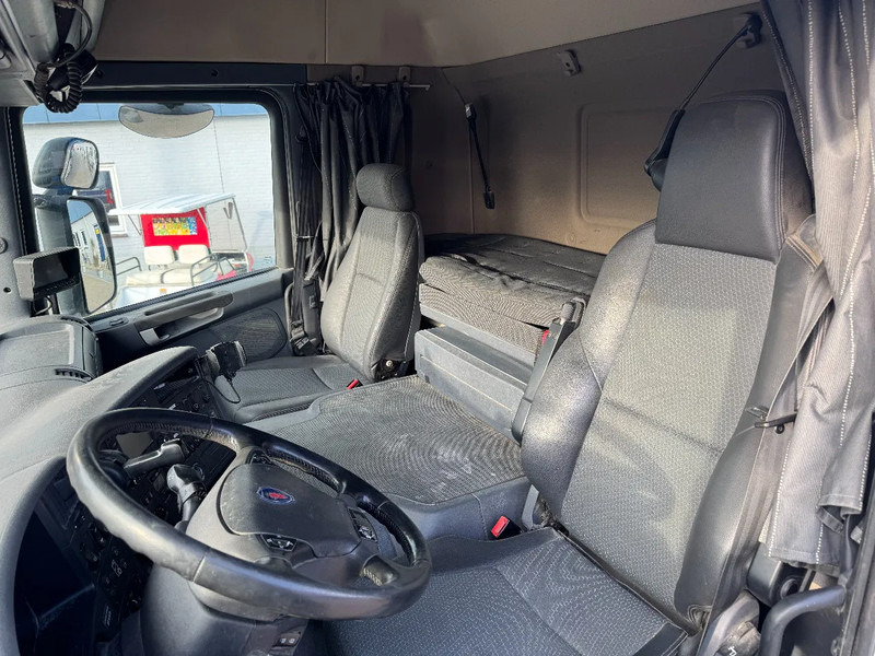 Tracteur routier Scania P450 6X4 EURO 6 + DE BUF BETON TRAILER + THEAM BELT: photos 17