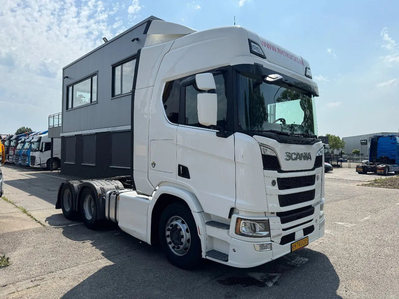 Scania R580 V8 NGS 6X4 EURO 6 RETARDER - Tracteur routier: photos 3 Scania R580 V8 NGS 6X4 EURO 6 RETARDER - Tracteur routier: photos 3