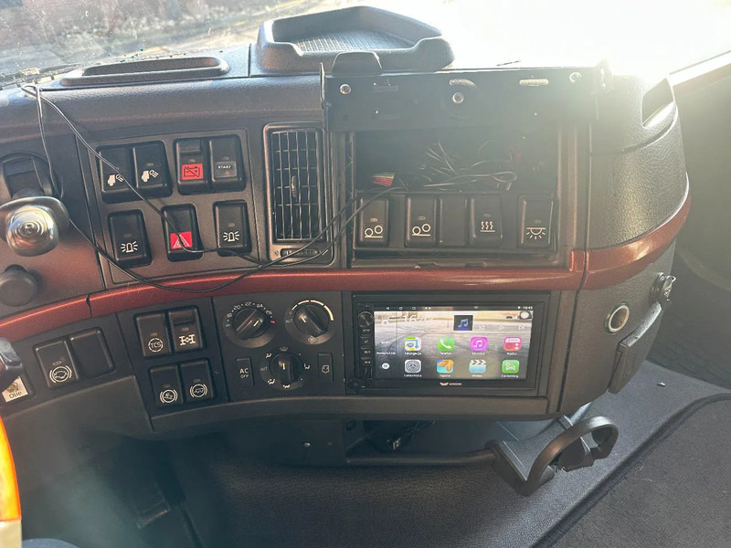 Tracteur routier Volvo FH 16.650 10X4 170 TON INTARDER: photos 12