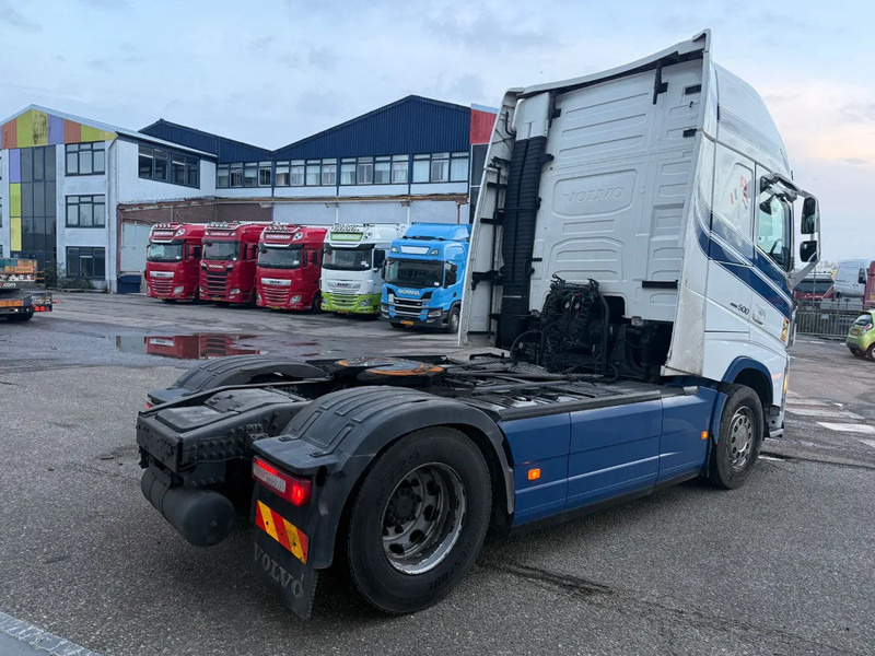 Volvo FH 500 4X2 EURO 6 SKIRTS PARK COOL - Tracteur routier: photos 4 Volvo FH 500 4X2 EURO 6 SKIRTS PARK COOL - Tracteur routier: photos 4