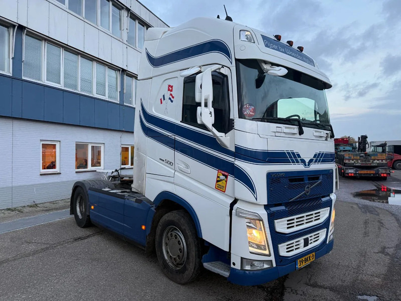 Volvo FH 500 4X2 EURO 6 SKIRTS PARK COOL - Tracteur routier: photos 3 Volvo FH 500 4X2 EURO 6 SKIRTS PARK COOL - Tracteur routier: photos 3