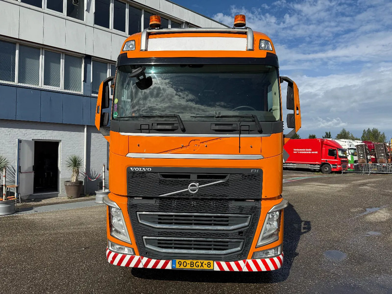 Volvo FH 540, 8X4, 666274 KM, INTARDER TUV 24-02-2026 - Tracteur routier: photos 2 Volvo FH 540, 8X4, 666274 KM, INTARDER TUV 24-02-2026 - Tracteur routier: photos 2