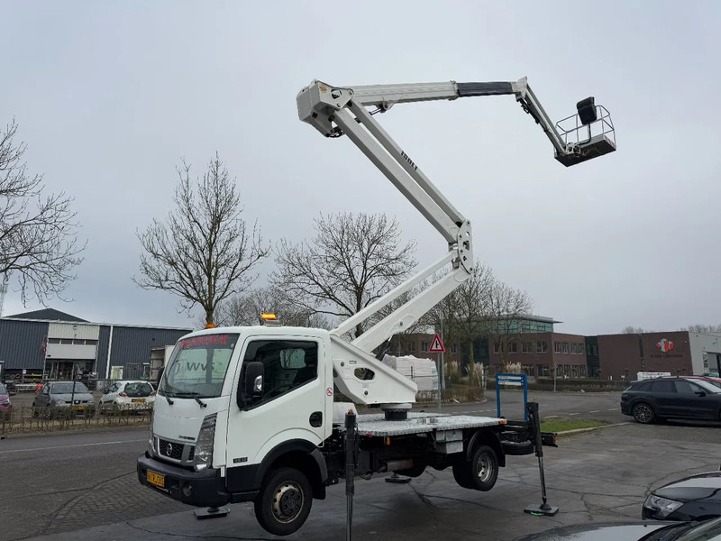 Nissan Cabstar 35.12 + ISOLI 21 METER AERIAL PLATFORM - Véhicule utilitaire: photos 1 Nissan Cabstar 35.12 + ISOLI 21 METER AERIAL PLATFORM - Véhicule utilitaire: photos 1