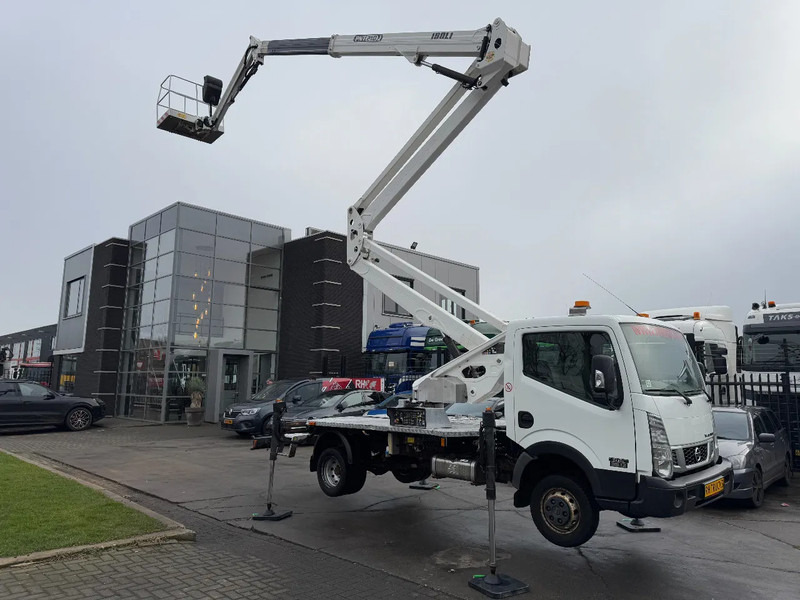 Nissan Cabstar 35.12 + ISOLI 21 METER AERIAL PLATFORM - Véhicule utilitaire: photos 3 Nissan Cabstar 35.12 + ISOLI 21 METER AERIAL PLATFORM - Véhicule utilitaire: photos 3