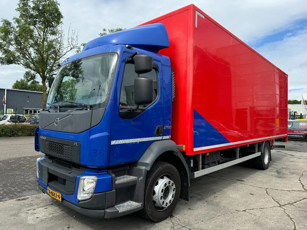 Volvo FL 250 4X2 EURO 6 DHOLLANDIA - Camion fourgon: photos 1 Volvo FL 250 4X2 EURO 6 DHOLLANDIA - Camion fourgon: photos 1
