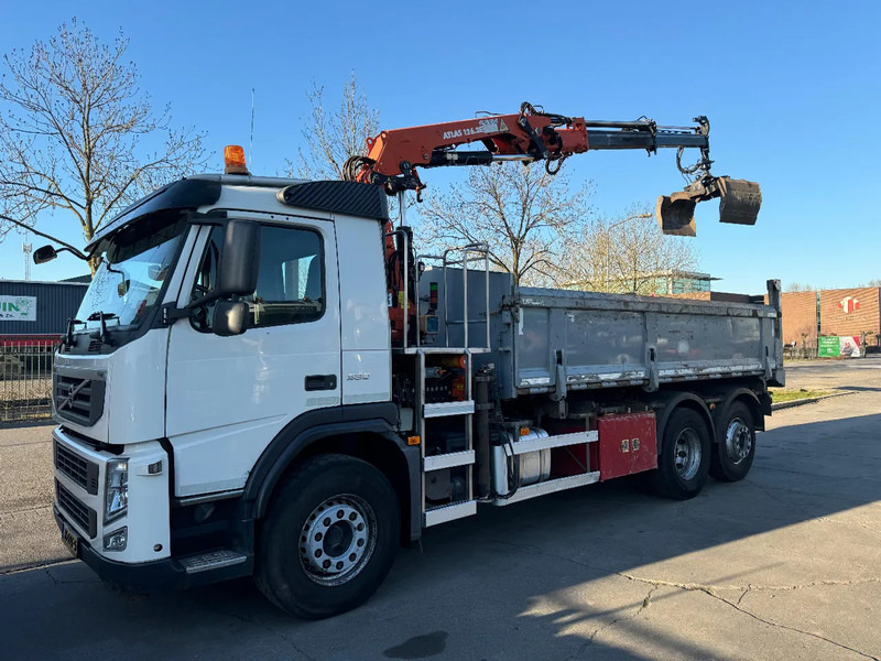 Volvo FM 330 6X2 - EURO 5 + ATLAS 126.3E A2 + REMOTE + LIFT/STEERING AXLE + TÜV 08-2025 - Camion benne, Camion grue: photos 2 Volvo FM 330 6X2 - EURO 5 + ATLAS 126.3E A2 + REMOTE + LIFT/STEERING AXLE + TÜV 08-2025 - Camion benne, Camion grue: photos 2