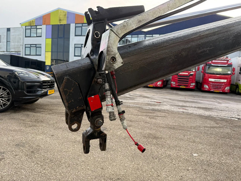 Volvo FM 420 8X2 EEV + HMF 2420-K3 + REMOTE + 5E & 6E FUNCTIE - Camion plateau, Camion grue: photos 4 Volvo FM 420 8X2 EEV + HMF 2420-K3 + REMOTE + 5E & 6E FUNCTIE - Camion plateau, Camion grue: photos 4