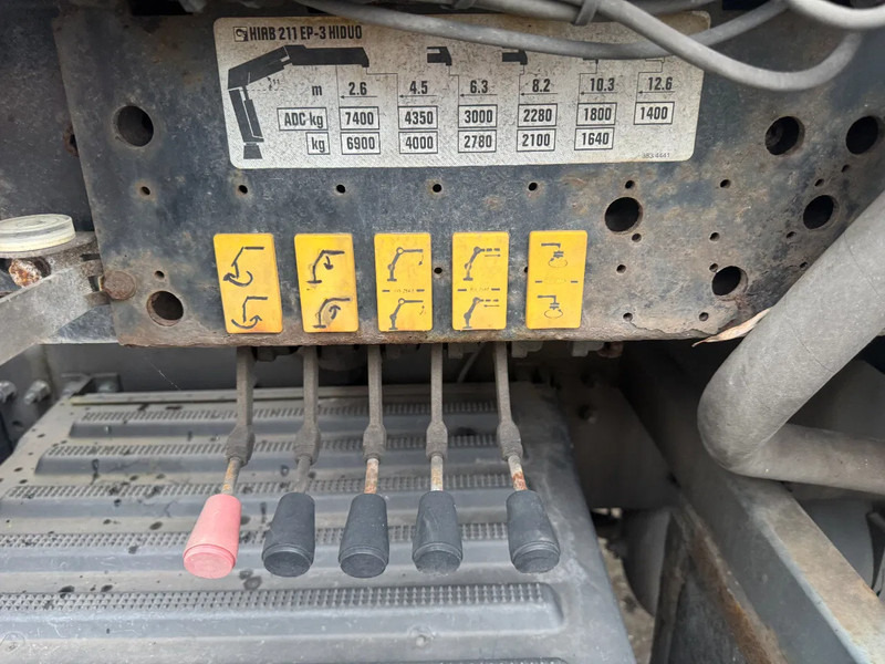 Volvo FM 9.340 6X2 EURO 5 HIAB 211 EP3 + REMOTE CONTROL - Camion plateau, Camion grue: photos 5 Volvo FM 9.340 6X2 EURO 5 HIAB 211 EP3 + REMOTE CONTROL - Camion plateau, Camion grue: photos 5