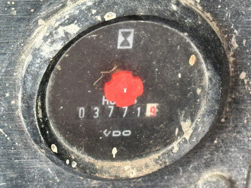 Chargeuse sur pneus Volvo L60E: photos 13