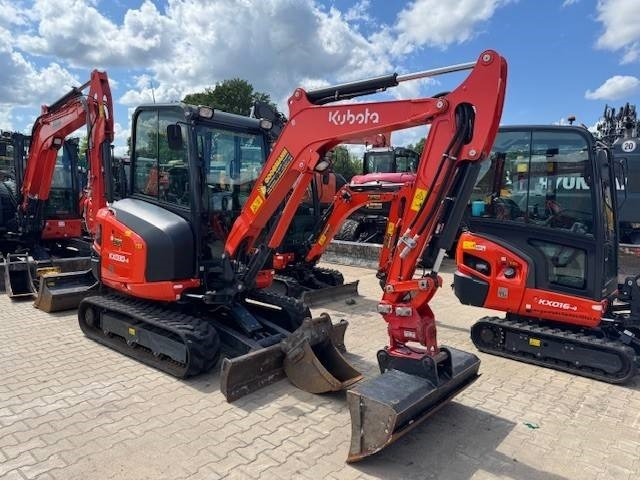 Kubota KX 030-4 - Mini pelle: photos 1 Kubota KX 030-4 - Mini pelle: photos 1