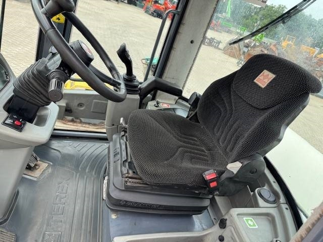 Terex TL 80 - Chargeuse sur pneus: photos 3 Terex TL 80 - Chargeuse sur pneus: photos 3