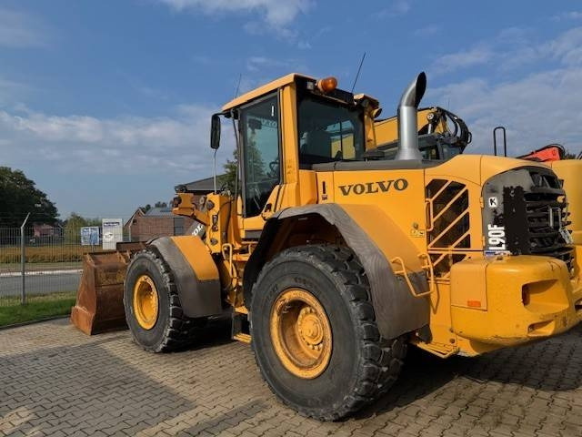 Volvo L 90 F  - Chargeuse sur pneus: photos 1 Volvo L 90 F  - Chargeuse sur pneus: photos 1